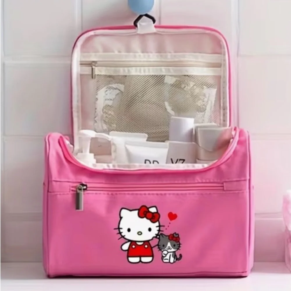 ❤️❤️SANRIO MYSTERY BUNDLE with Pink Hello Kitty Travel Make-Up Bag